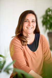 anne-laure potier, naturopathe et réflexologue plantaire à marseille